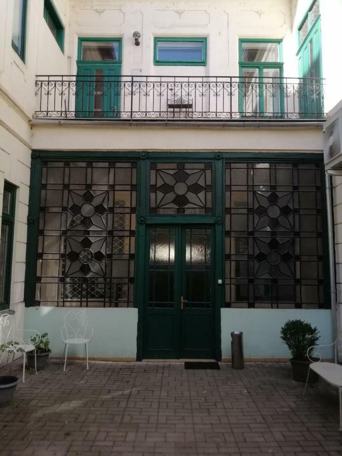 Entrez Apartment 3 - Historical Centre Košice Extérieur photo