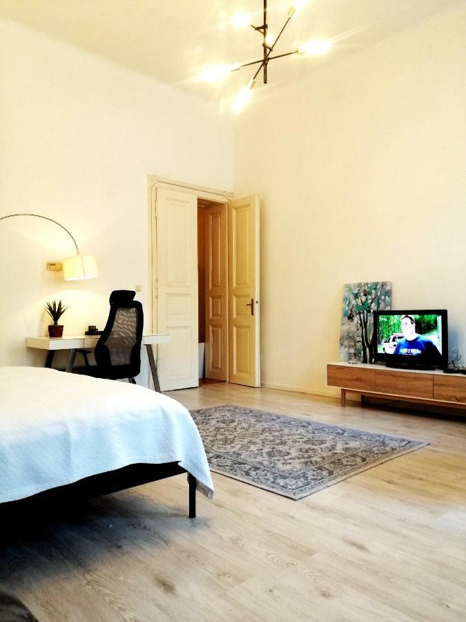 Entrez Apartment 3 - Historical Centre Košice Extérieur photo